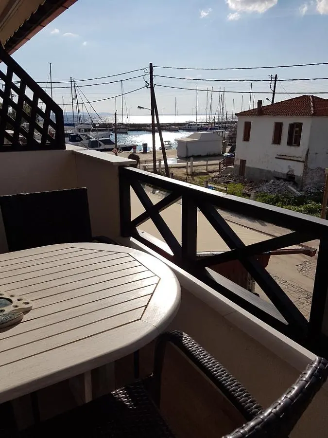 Marina Hotel Nikiti  2*, Nikiti (Sithonia) Griekenland