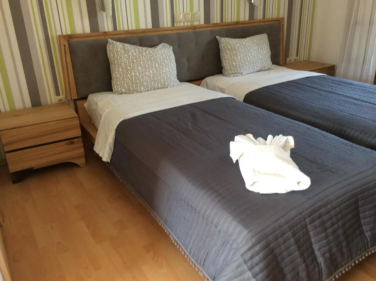Marina Otel Nikiti  Nikiti (Sithonia)