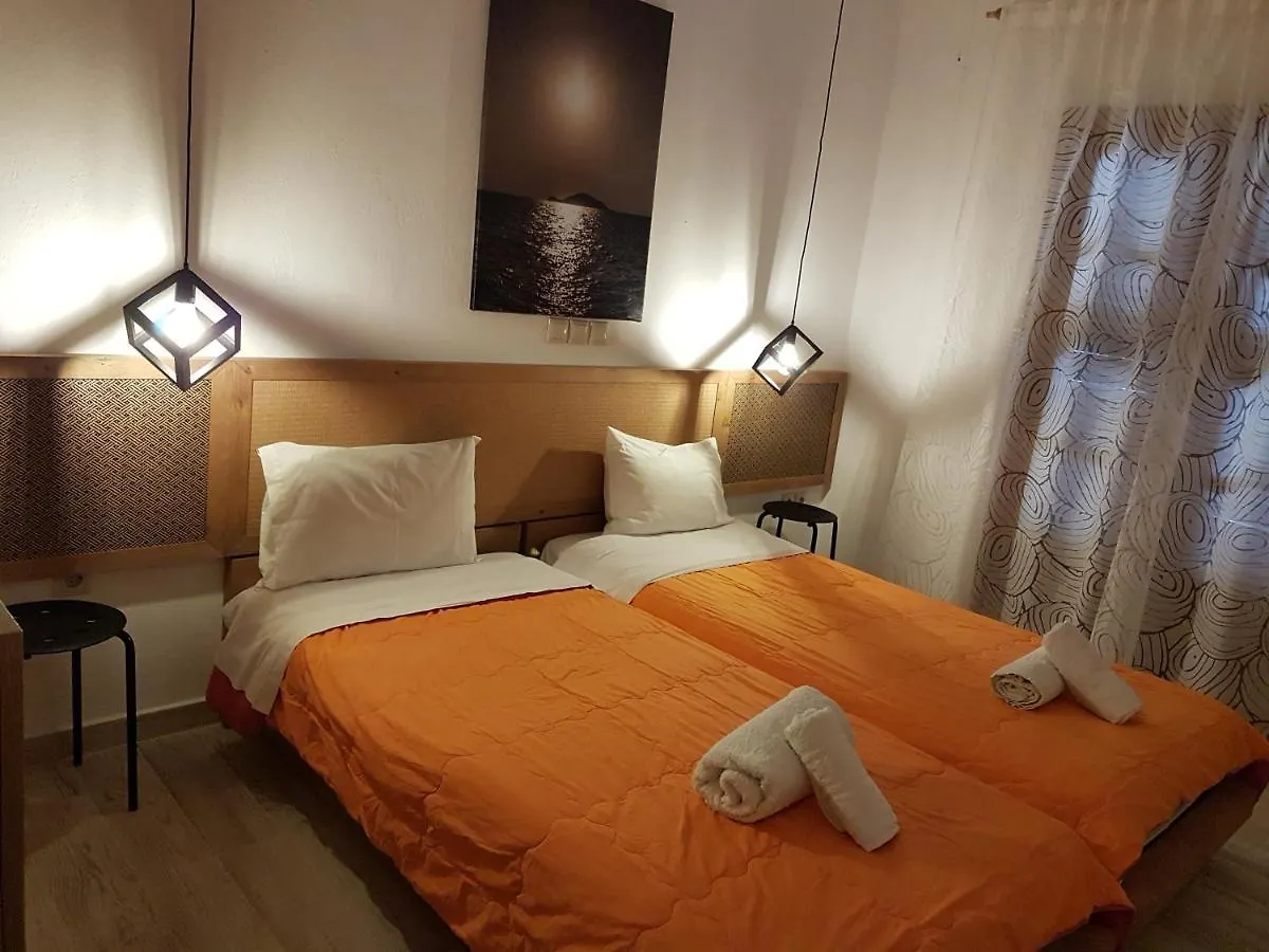 Marina Otel Nikiti