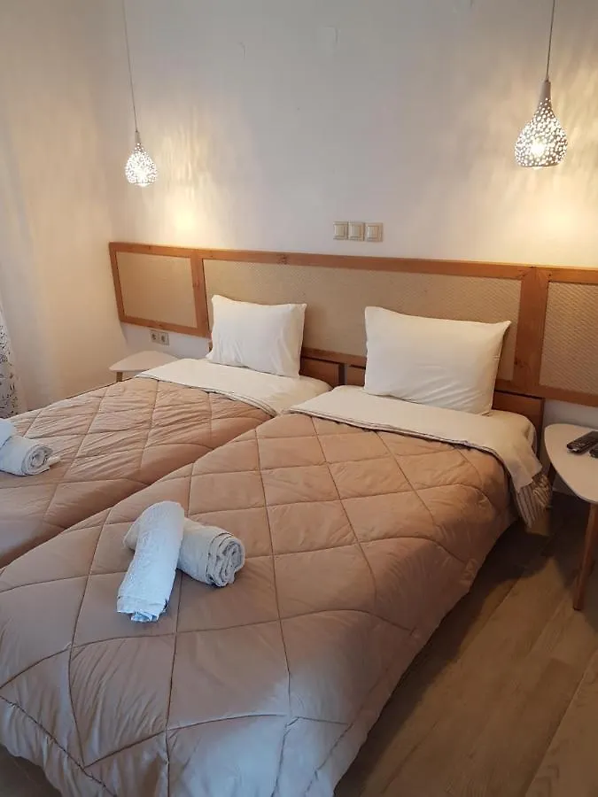 Marina Otel Nikiti